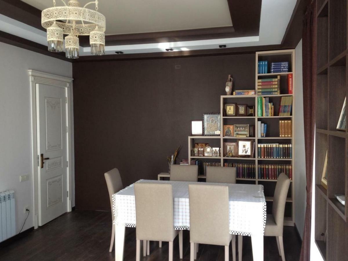 Flat Near The Mcdonald'S Batumi Exterior foto